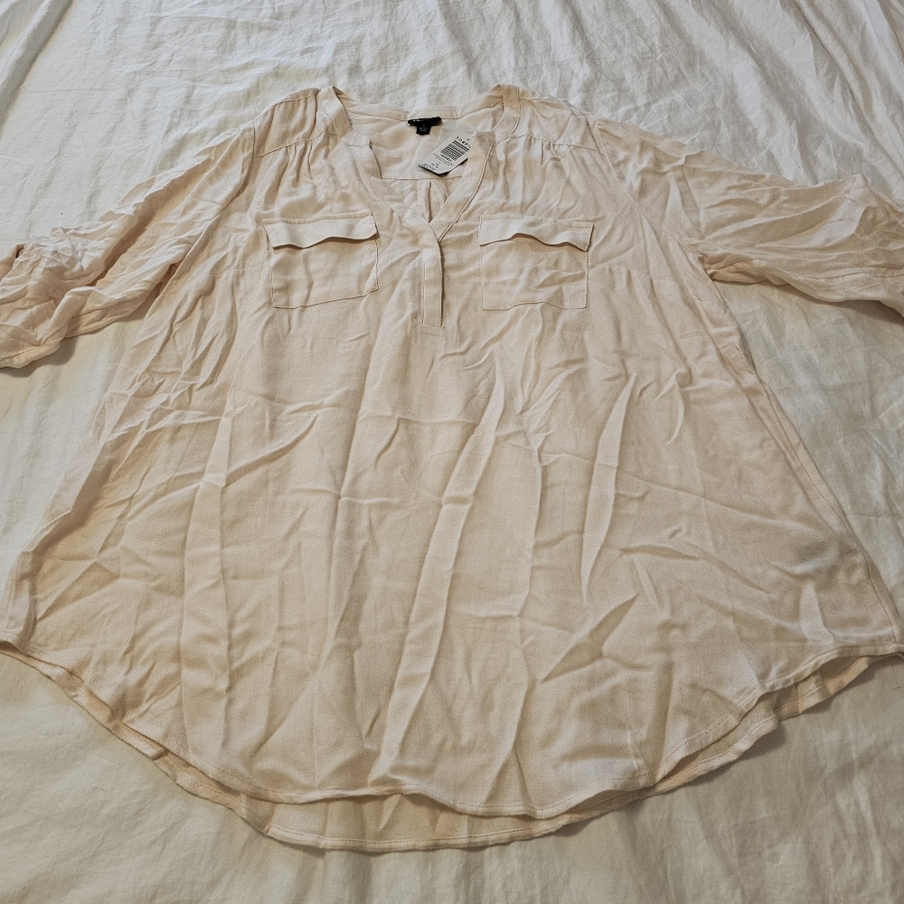 Rayon size 1 Torrid blouse brand new